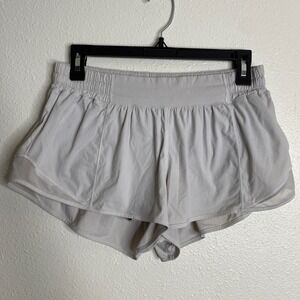 Lululemon Hotty Hot Low-Rise Lined Short 2.5" Rhino‎ Grey Size 8